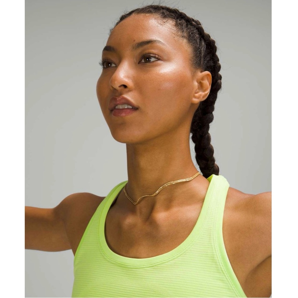 Lululemon Swiftly Tech Racerback 2.0 *Race Length in Neo Mint / Neo Mint Size 4 - Picture 3 of 13